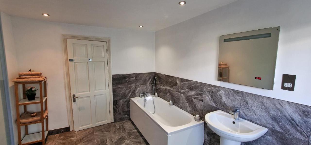Cultural Epicenter, 4 Bedroom, More To Do Than You Can Do! London Luaran gambar